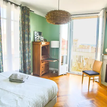 Les Bananiers Centre * קאן